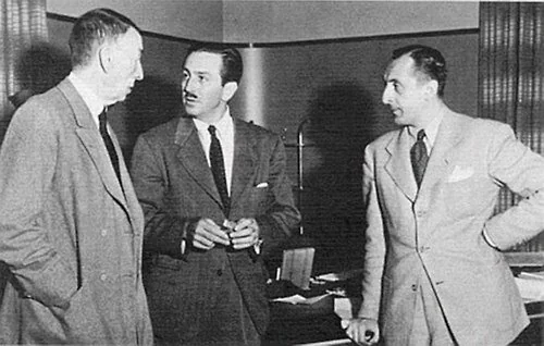 walt-disney-middle-with-rachmaninoff-and-vladimir-horowitz-v0-cHfOClHrXC9Fk5L_T2cy79kU29aBLshEVIpTWkCzFro