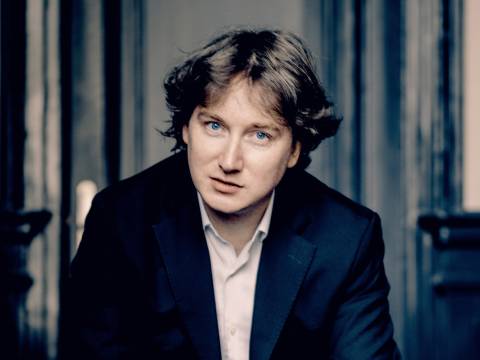 maxim_emelyanychev