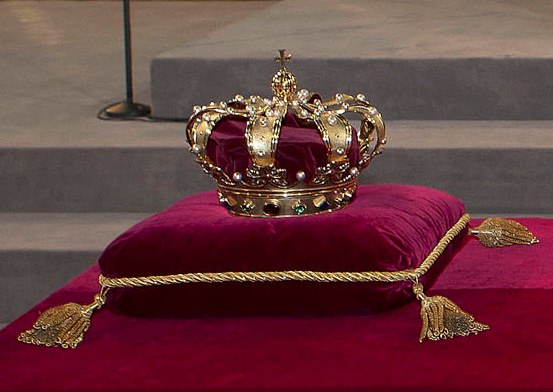 Ceremonieel tijdens de troonswisseling op de Dam.