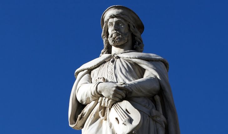 monument-to-walther-von-der-vogelweide