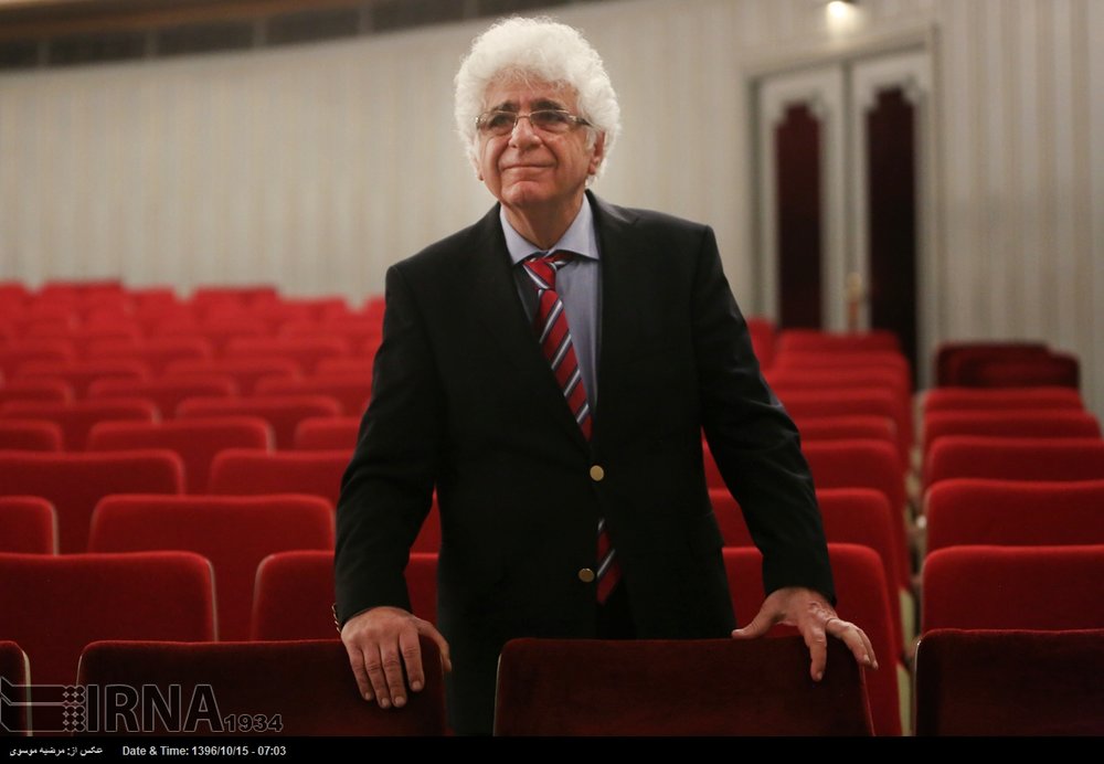 Loris Tjeknavorian