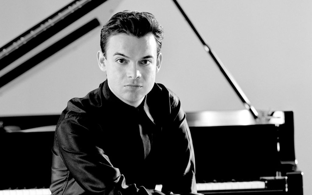 Dejan Lazic