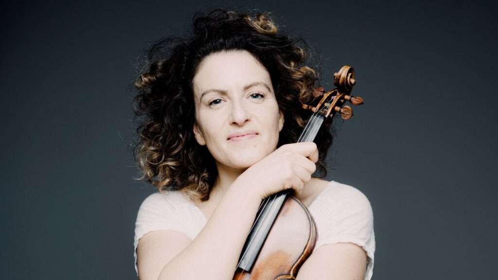 Liza FerschtmanvioolPhoto: Marco Borggreve