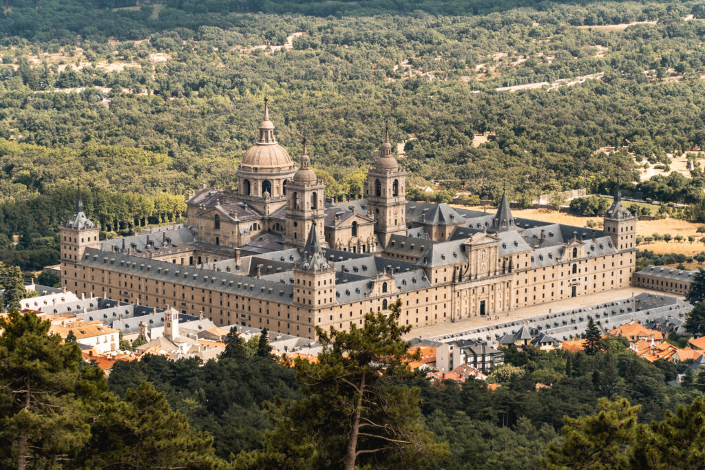 Monasterio_de_El_Escorial_en_Madrid