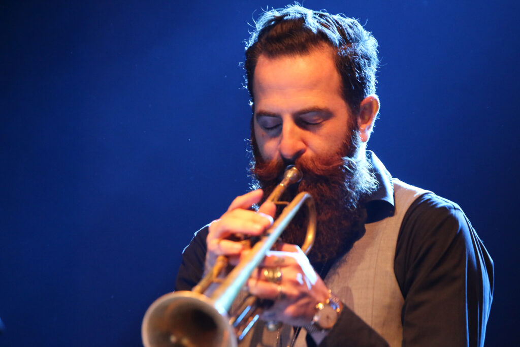 Deutsches_Jazzfestival_2015_-_Mark_Turner_Quartett_-_Avishai_Cohen_-_02